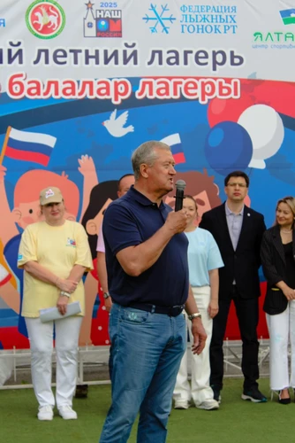 Торжественное открытие детского лагеря Ялта-Зай